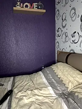 Snapshot of cherryxlady4 chatting on 09.16.25 cherryxlady4 online show from 09.16.25