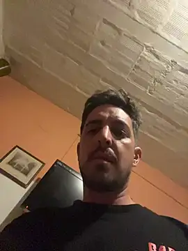 Snapshot of Gasben chatting on 07.18.26 Gasben online show from 07.18.26