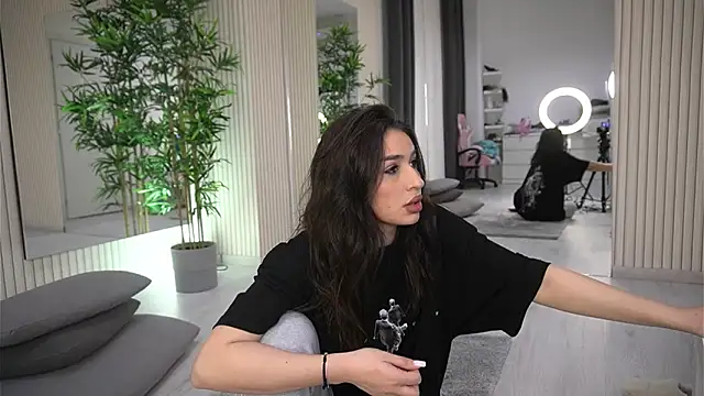 EmmaBlanco online show from 02.08.26