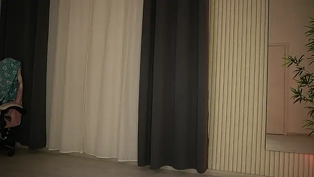 EmmaBlanco online show from 02.26.26