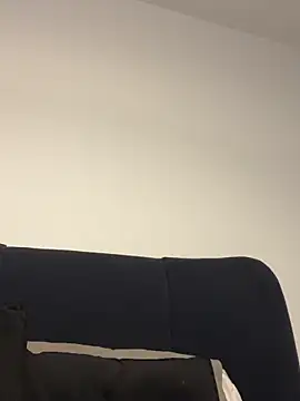 Snapshot of ItsCOCOx chatting on 11.12.25 ItsCOCOx online show from 11.12.25