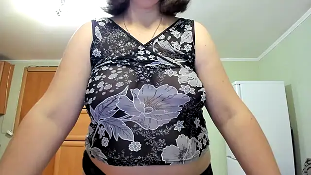 KATTYWARM  online show from 02.24.26