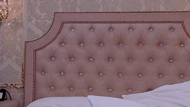 Kate Storm online show from 09.10.25