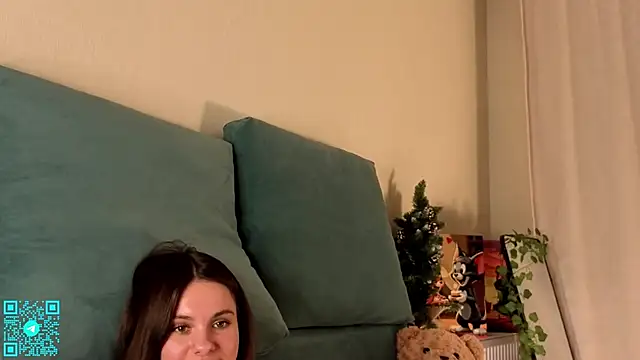 chloemilka online show from 03.14.26