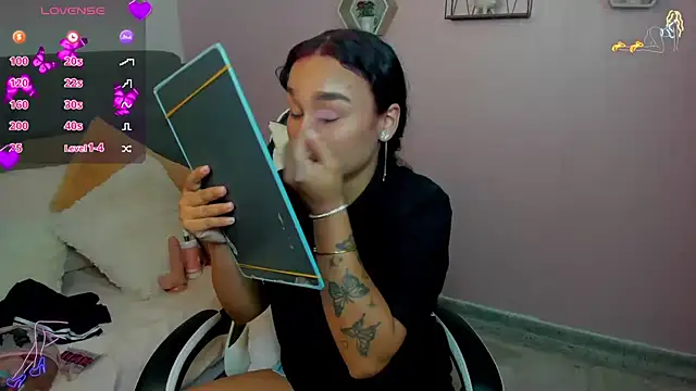 Snapshot of salome_rojas_ chatting on 07.26.26 salome rojas online show from 07.26.26