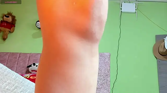 Snapshot of hot_Dariana_pantyhose chatting on 10.26.25 hot Dariana pantyhose online show from 10.26.25