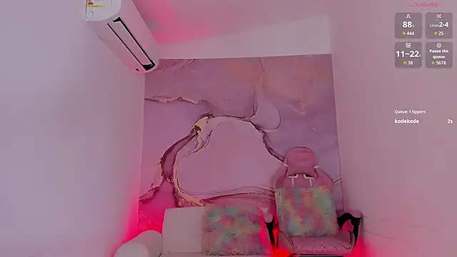 Snapshot of Maariangel chatting on 09.12.25 Maariangel online show from 09.12.25