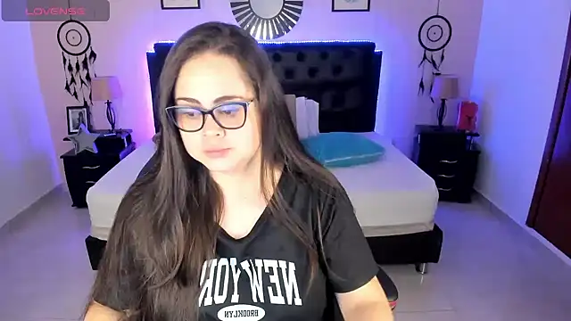 LolaVillalobos online show from 07.03.26