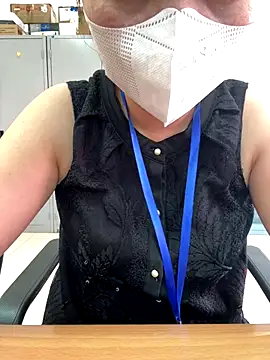 Snapshot of PhuongNhi21 chatting on 10.17.25 PhuongNhi21 online show from 10.17.25