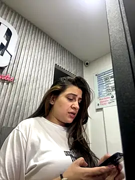 megvibes online show from 10.28.25