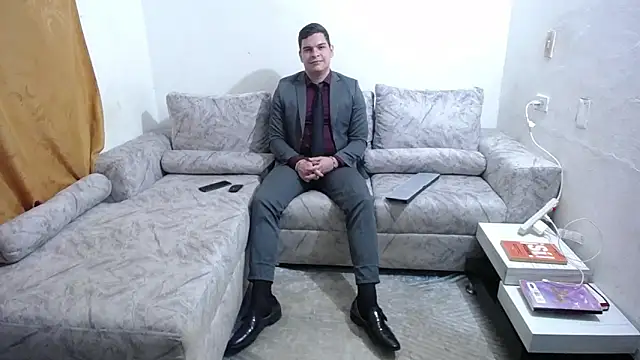 Victor Maitland online show from 09.11.25