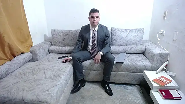 Victor Maitland online show from 09.16.25