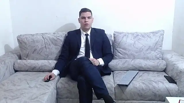 Victor Maitland online show from 09.25.25