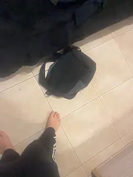 Snapshot of Mbidee chatting on 02.14.26 Mbidee online show from 02.14.26