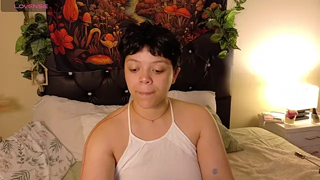 Snapshot of Amanda_sweet chatting on 09.27.25 Amanda sweet online show from 09.27.25