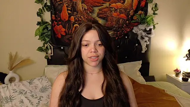 Snapshot of Amanda_sweet chatting on 10.25.25 Amanda sweet online show from 10.25.25