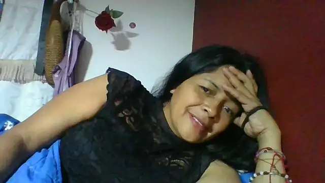 DianaOchoa  online show from 04.22.26