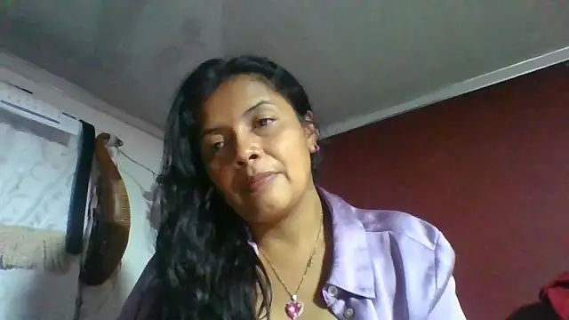 DianaOchoa  online show from 05.05.26