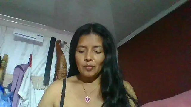 DianaOchoa  online show from 05.10.26