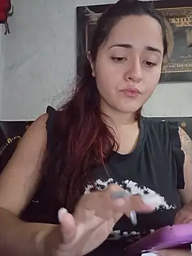 Snapshot of candy__fox_ chatting on 10.11.25 candy fox online show from 10.11.25