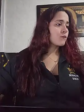 Snapshot of candy__fox_ chatting on 11.08.25 candy fox online show from 11.08.25