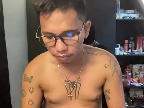 Snapshot of _dantegulapa chatting on 09.25.25 dantegulapa online show from 09.25.25