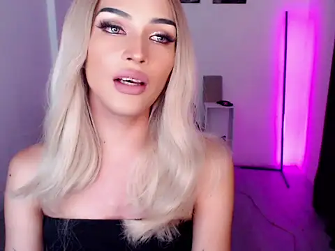 Alicegreenexx online show from 04.15.26