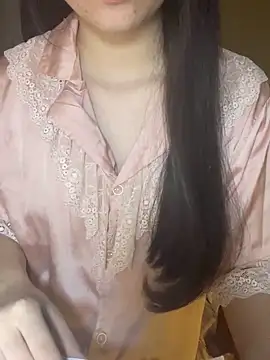 Snapshot of _kween23 chatting on 11.26.25 kween23 online show from 11.26.25