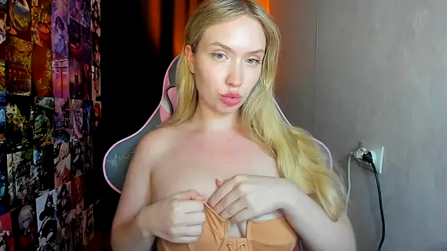 NicoleRiccii online show from 09.08.25