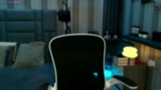 Huntress xxx online show from 02.03.26