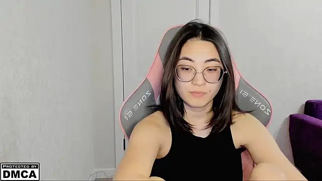 Snapshot of MeilideQian1 chatting on 10.22.25 MeilideQian1 online show from 10.22.25