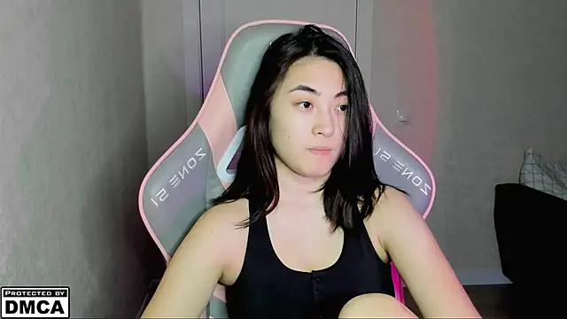 Snapshot of MeilideQian1 chatting on 11.23.25 MeilideQian1 online show from 11.23.25