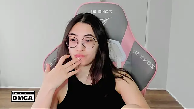 Snapshot of MeilideQian1 chatting on 02.05.26 MeilideQian1 online show from 02.05.26