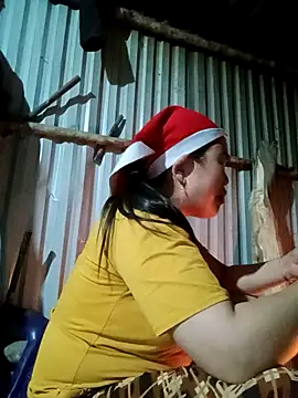 Snapshot of jienrrr chatting on 12.03.25 jienrrr online show from 12.03.25