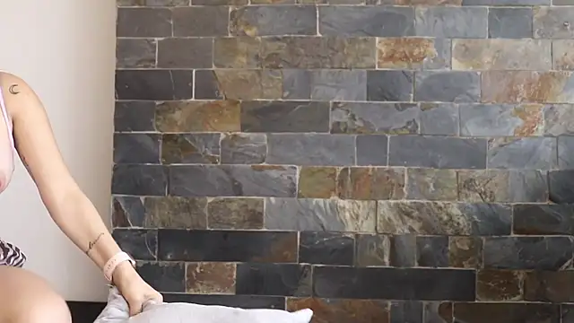 Snapshot of kinkititi chatting on 09.23.25 kinkititi online show from 09.23.25