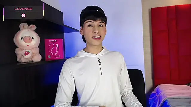 Ezra Storm online show from 10.24.25