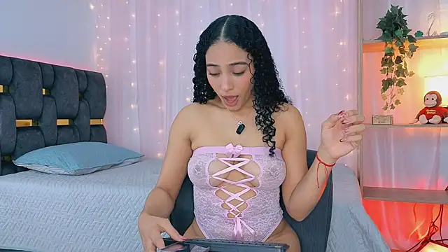 anitaglow online show from 10.08.25