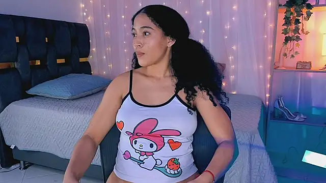 anitaglow online show from 10.16.25