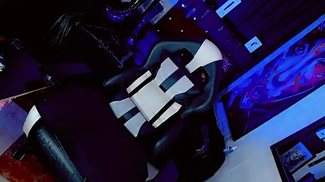 Yareth Rouss  online show from 05.28.26