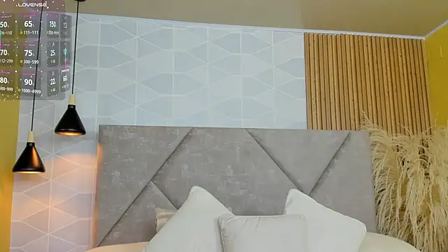 Jade Whisper online show from 09.10.25