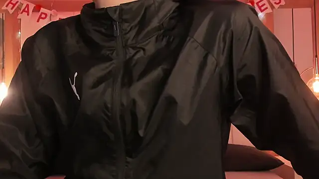 Daphne And Roger online show from 02.12.26