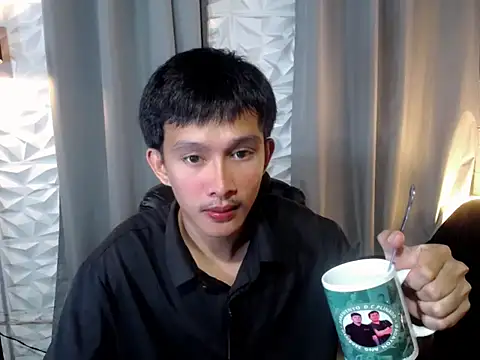 Snapshot of prince_elaijah chatting on 06.16.26 prince elaijah online show from 06.16.26