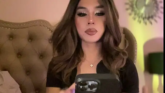 solana imani online show from 04.09.26