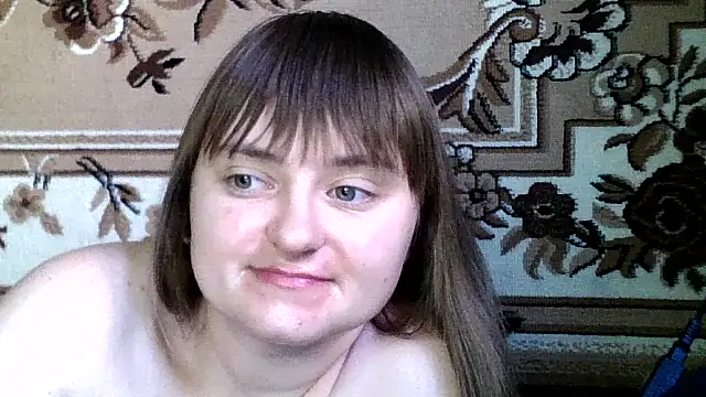 Snapshot of LuckyLust11 chatting on 10.21.25 LuckyLust11 online show from 10.21.25