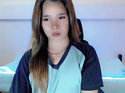 Snapshot of sassy_alex chatting on 02.06.26 sassy alex online show from 02.06.26