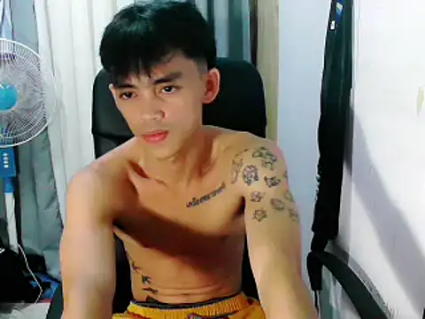 urhunky boy online show from 09.20.25