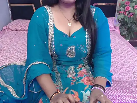 yours-ishika online show from 10.21.25