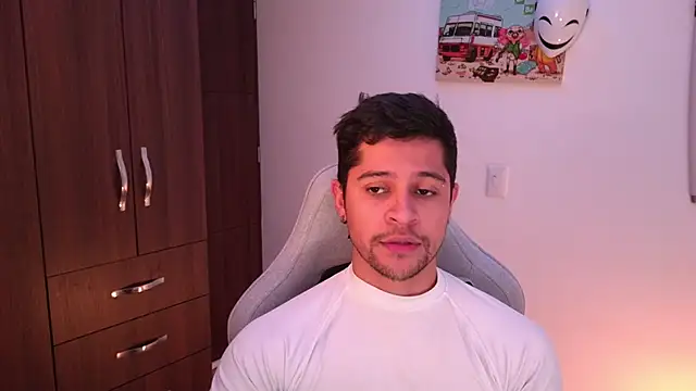 domsantiago  online show from 11.23.25