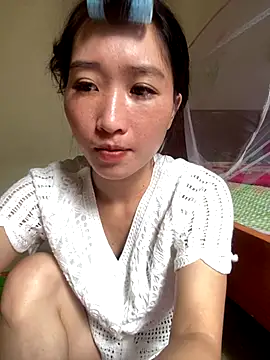 Snapshot of oneyou_400 chatting on 09.20.25 oneyou 400 online show from 09.20.25