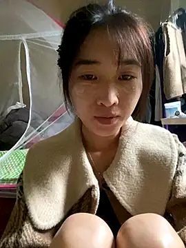 Snapshot of oneyou_400 chatting on 11.08.25 oneyou 400 online show from 11.08.25